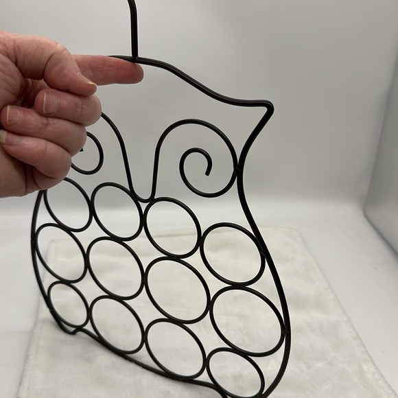 Metal Owl Scarf—Belt or Ties—12 Hole Organizer Rack - Picture 2 of 4